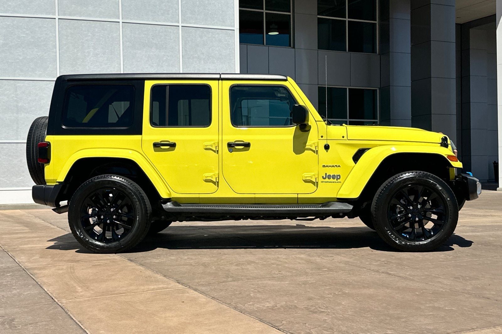 2023 Jeep Wrangler Sahara 4xe
