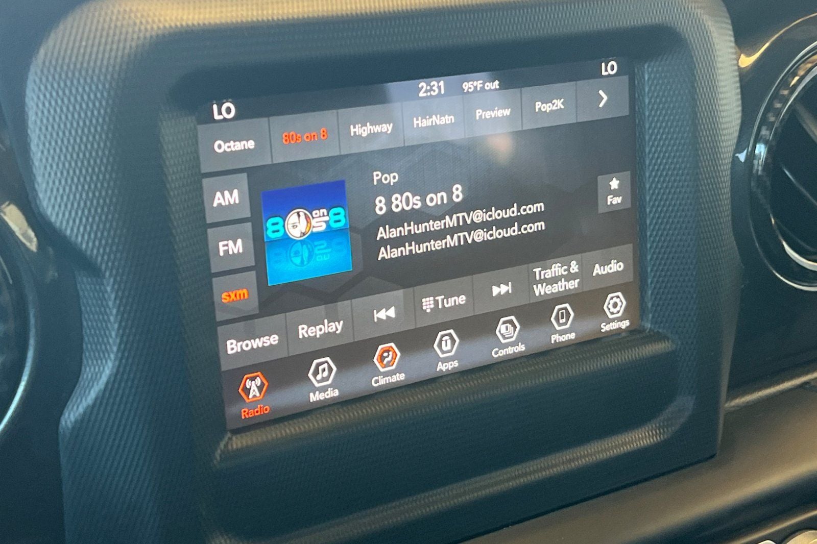 2021 Jeep Gladiator Base