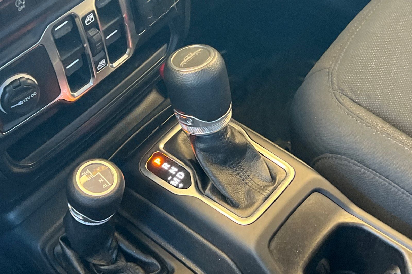 2021 Jeep Gladiator Base