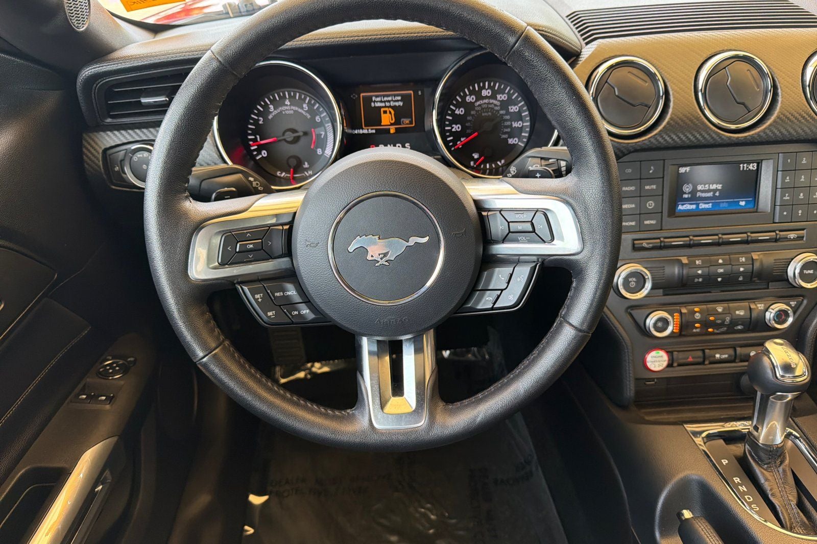 2017 Ford Mustang V6
