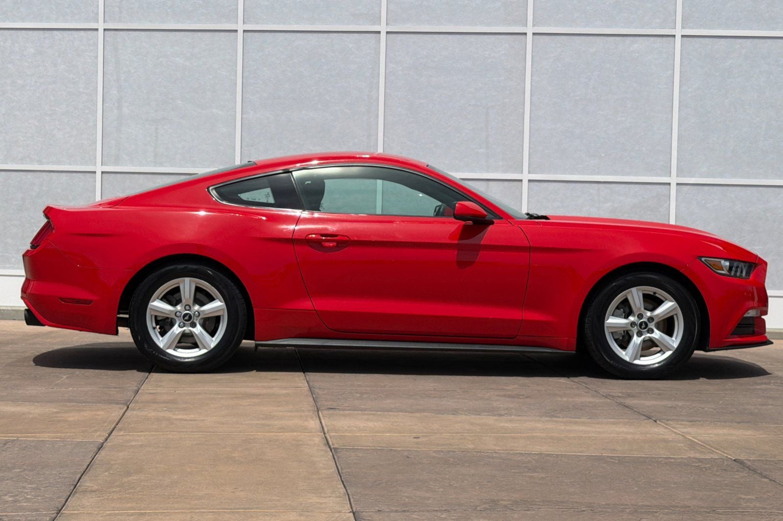 2017 Ford Mustang V6