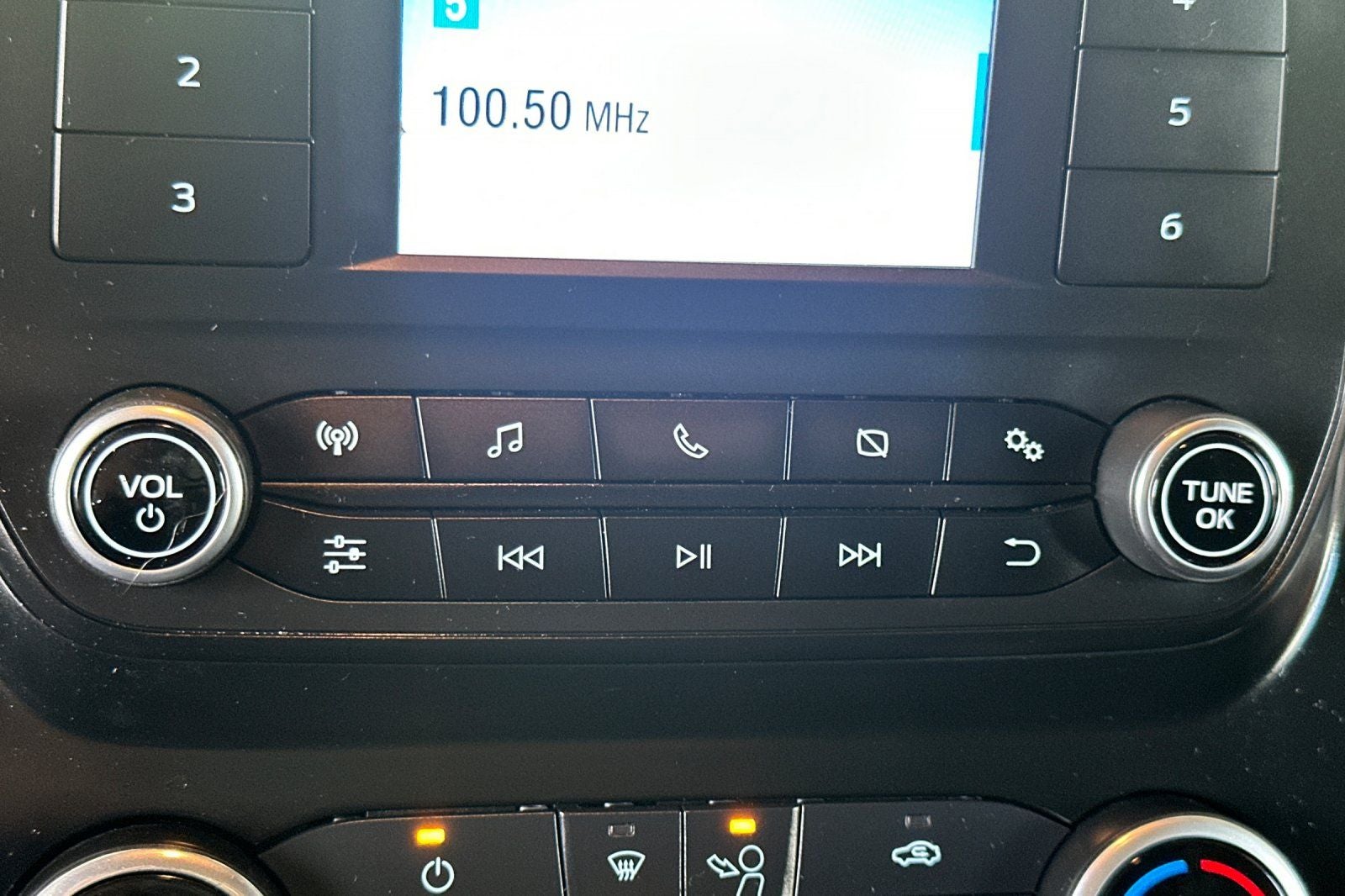 2020 Ford Transit-150 Base