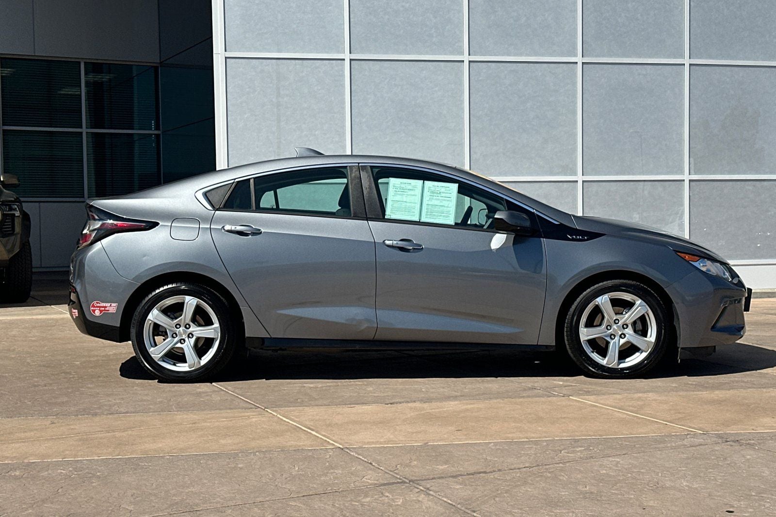 2018 Chevrolet Volt LT