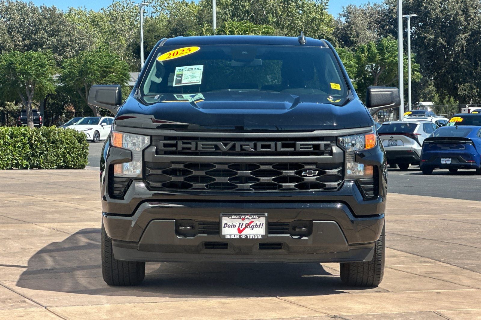2025 Chevrolet Silverado 1500 Custom