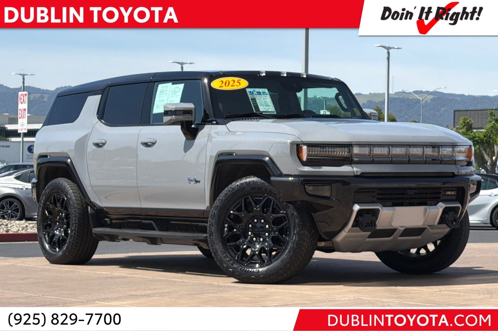 2025 GMC Hummer EV SUV 2X