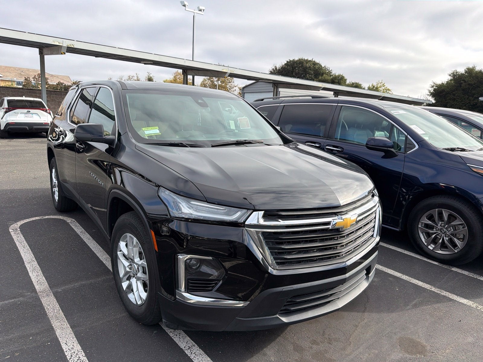 2023 Chevrolet Traverse LS