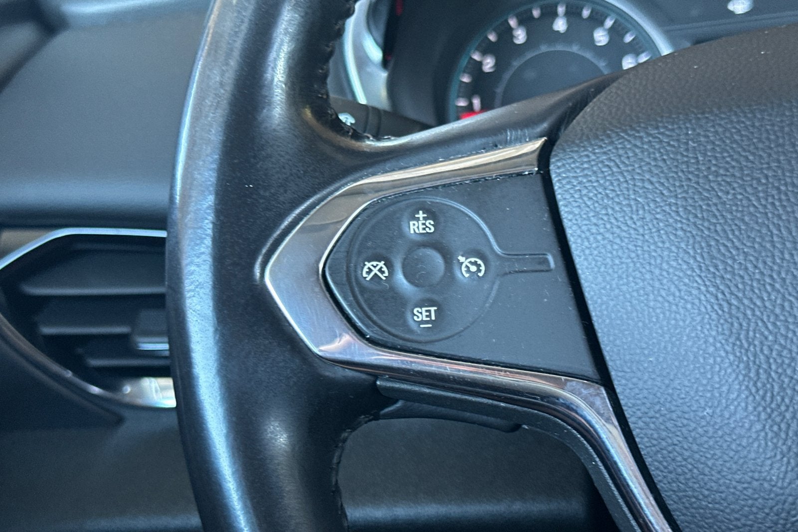 2019 Chevrolet Traverse LT Cloth w/1LT