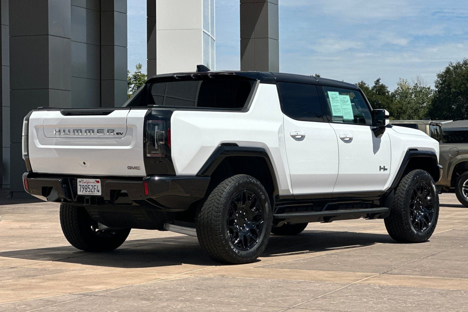 2025 GMC Hummer EV Pickup 2X