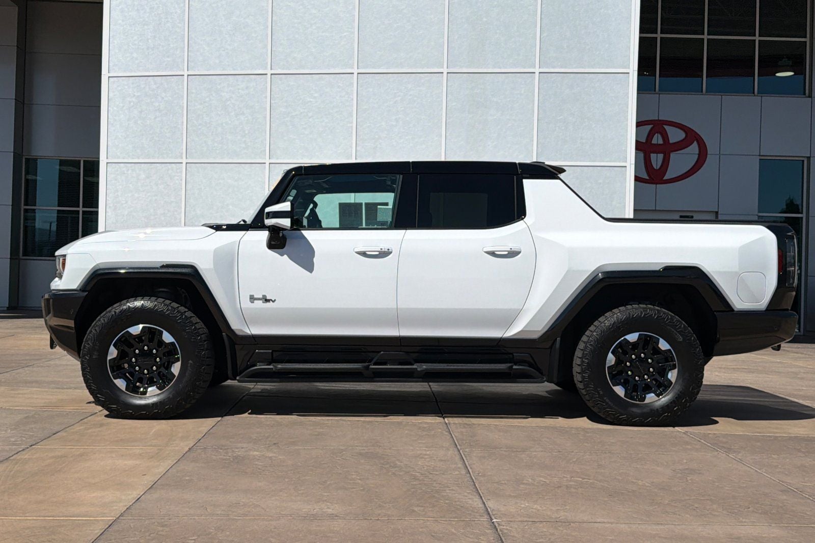 2023 GMC Hummer EV Pickup Edition 1