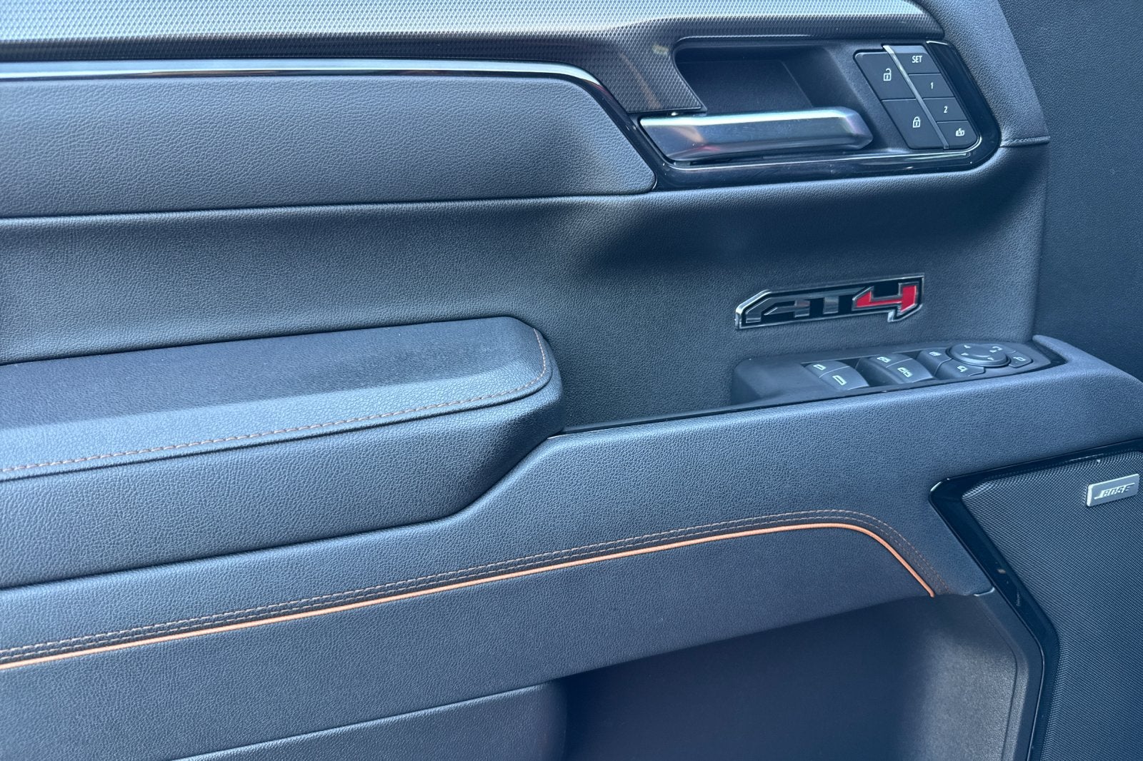 2025 GMC Sierra 1500 AT4
