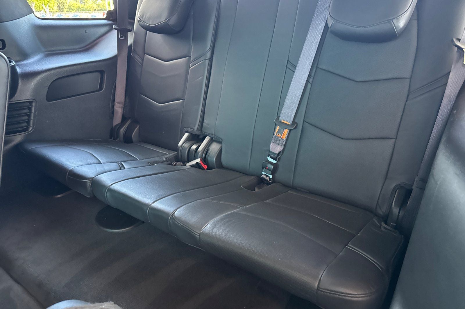 2016 Cadillac Escalade Platinum Edition