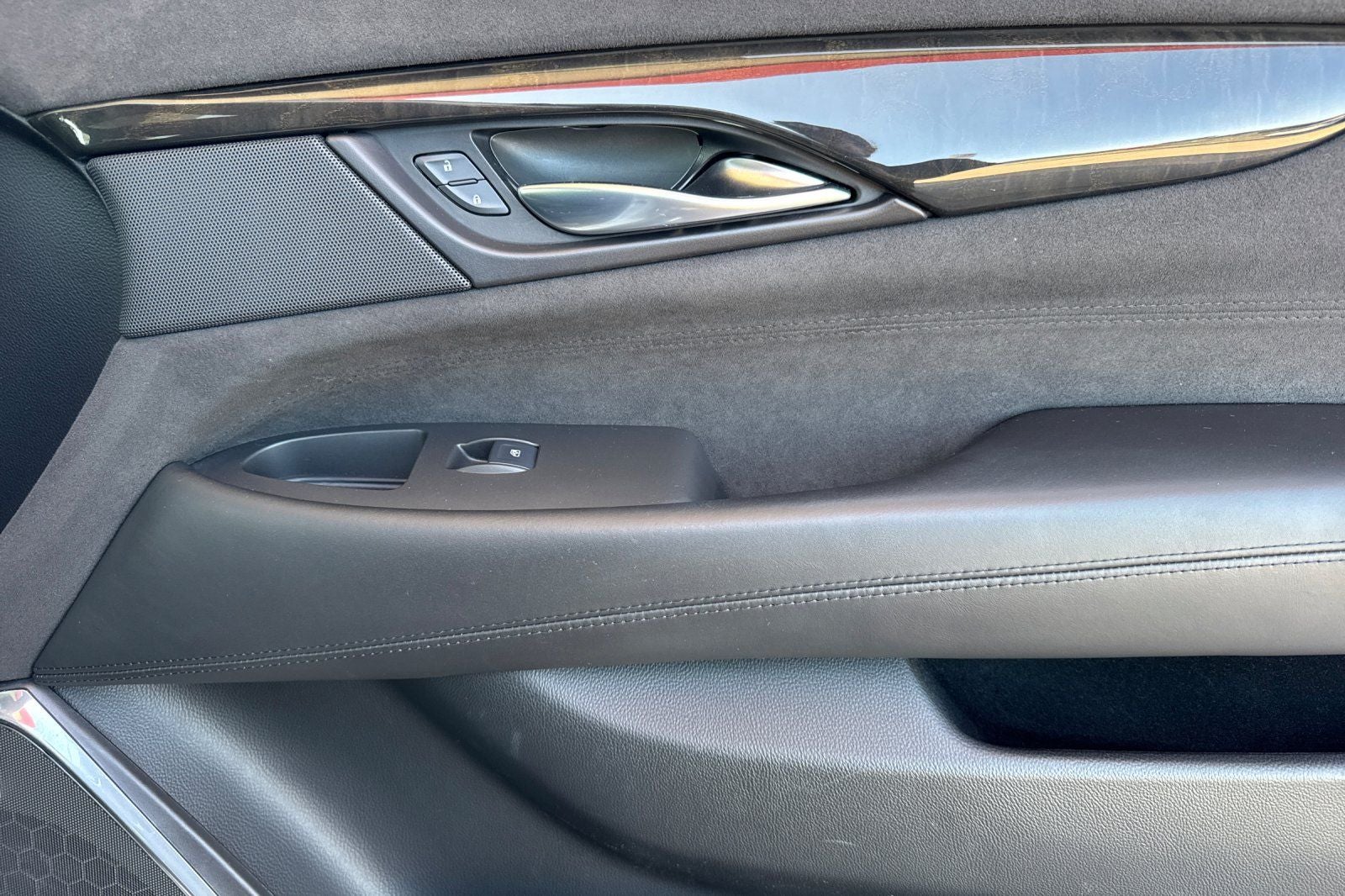 2016 Cadillac Escalade Platinum Edition