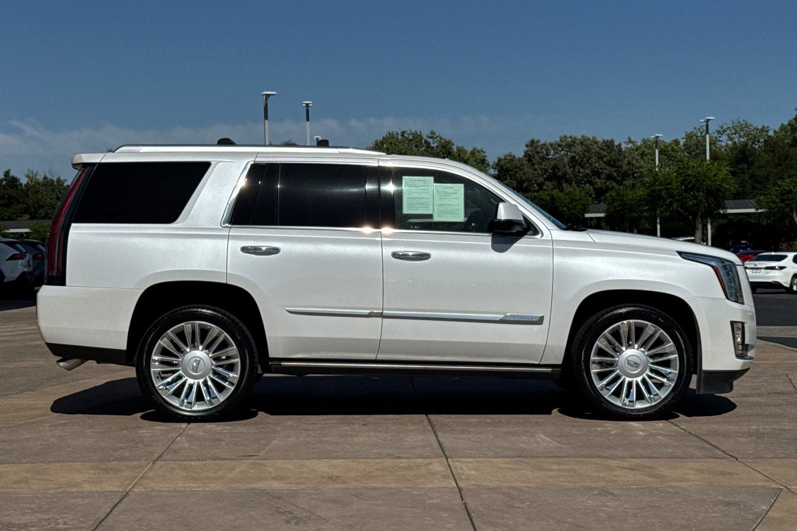 2016 Cadillac Escalade Platinum Edition