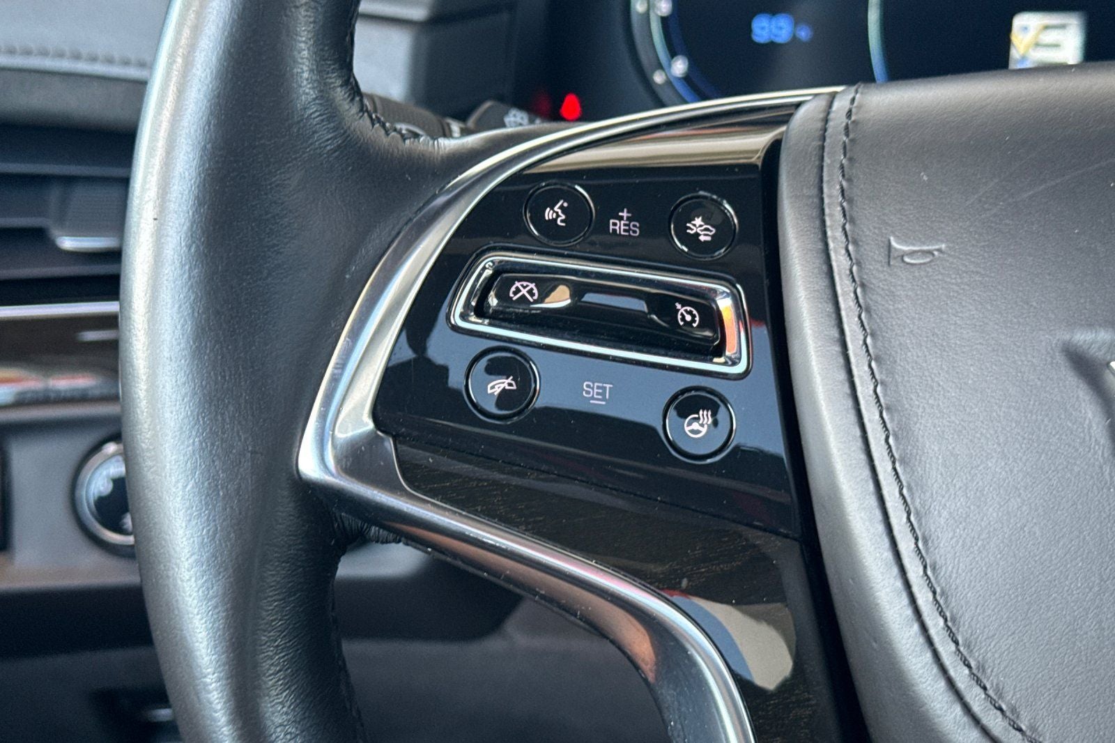 2016 Cadillac Escalade Platinum Edition