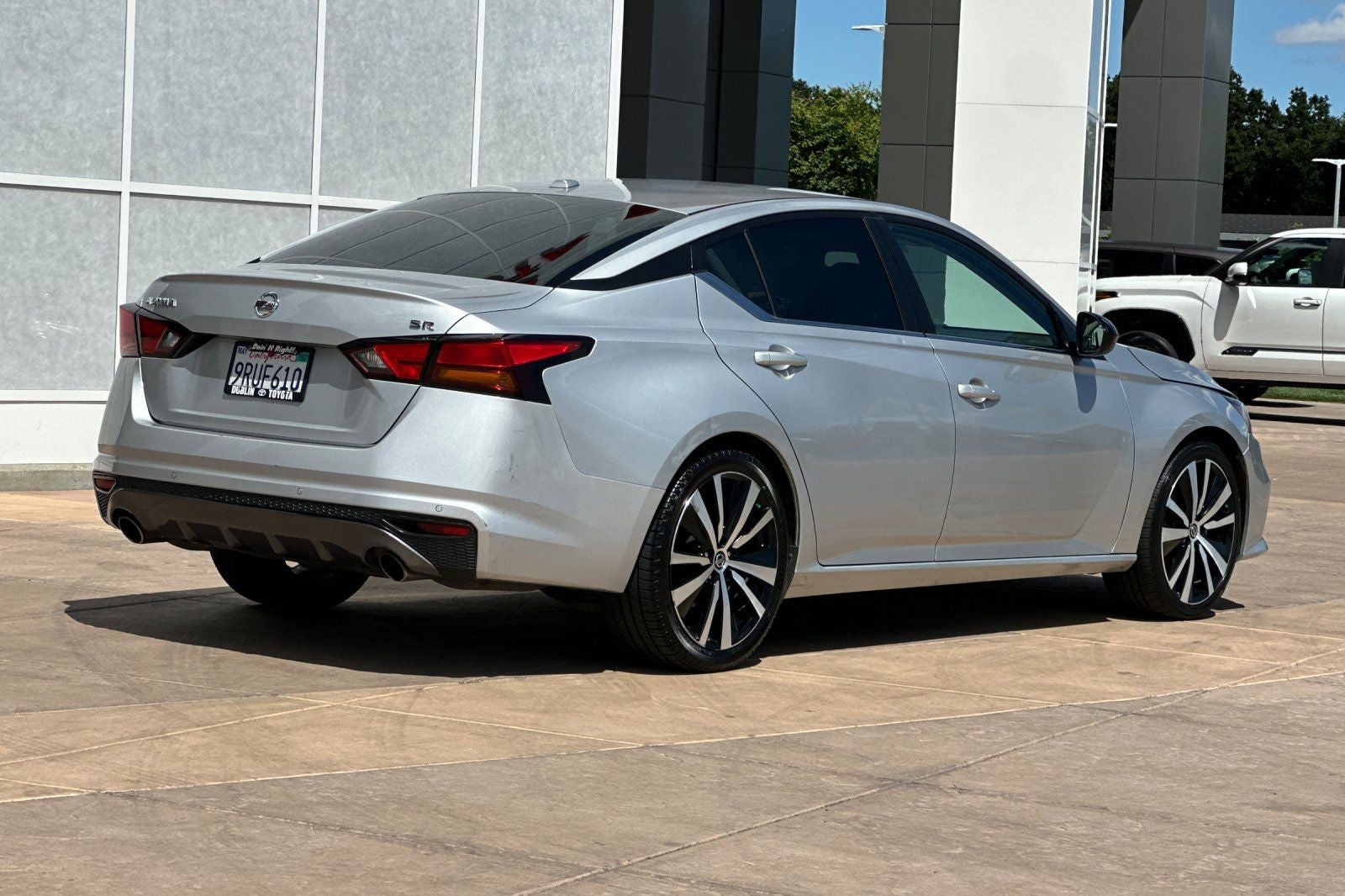 2022 Nissan Altima 2.5 SR