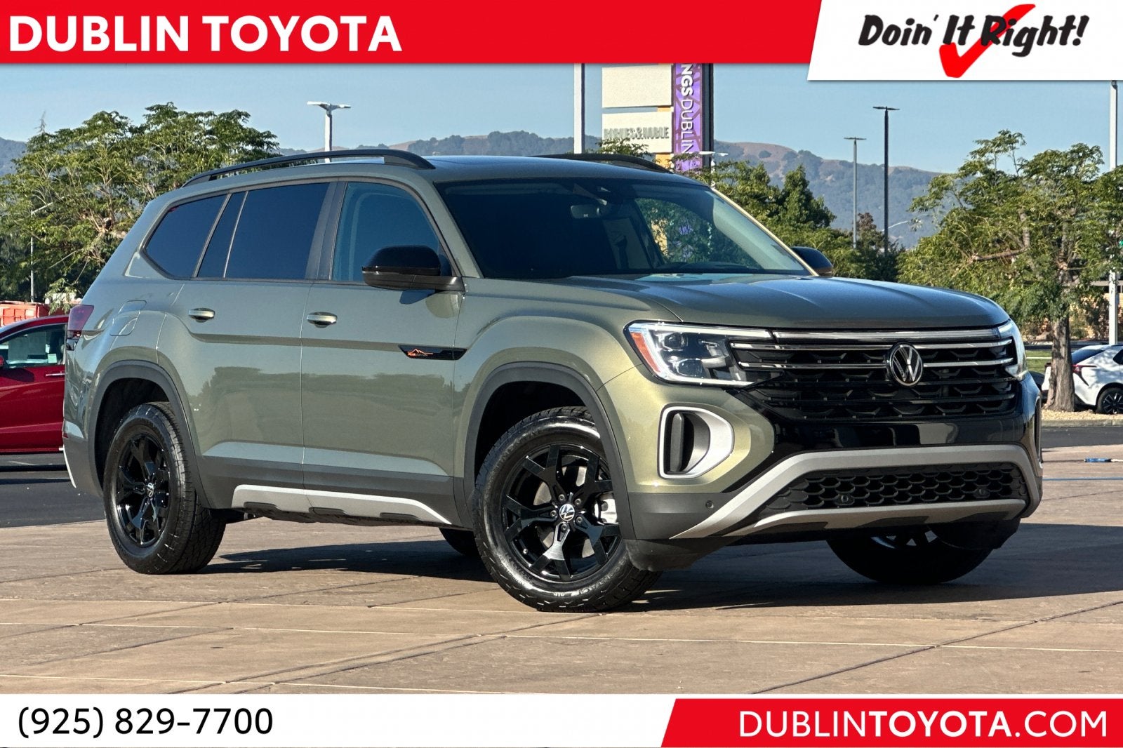 2024 Volkswagen Atlas 2.0T Peak Edition SEL