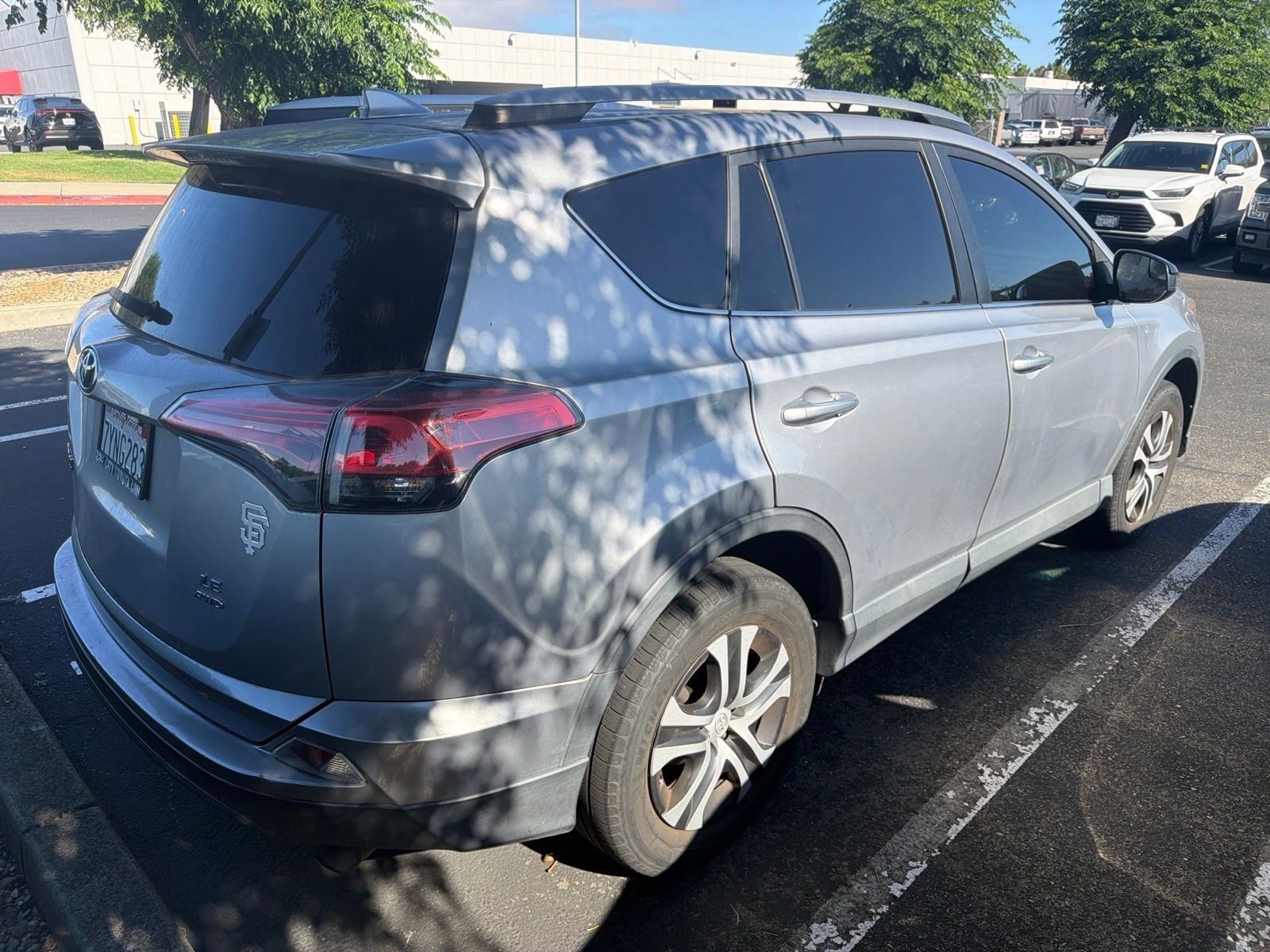 2017 Toyota RAV4 LE
