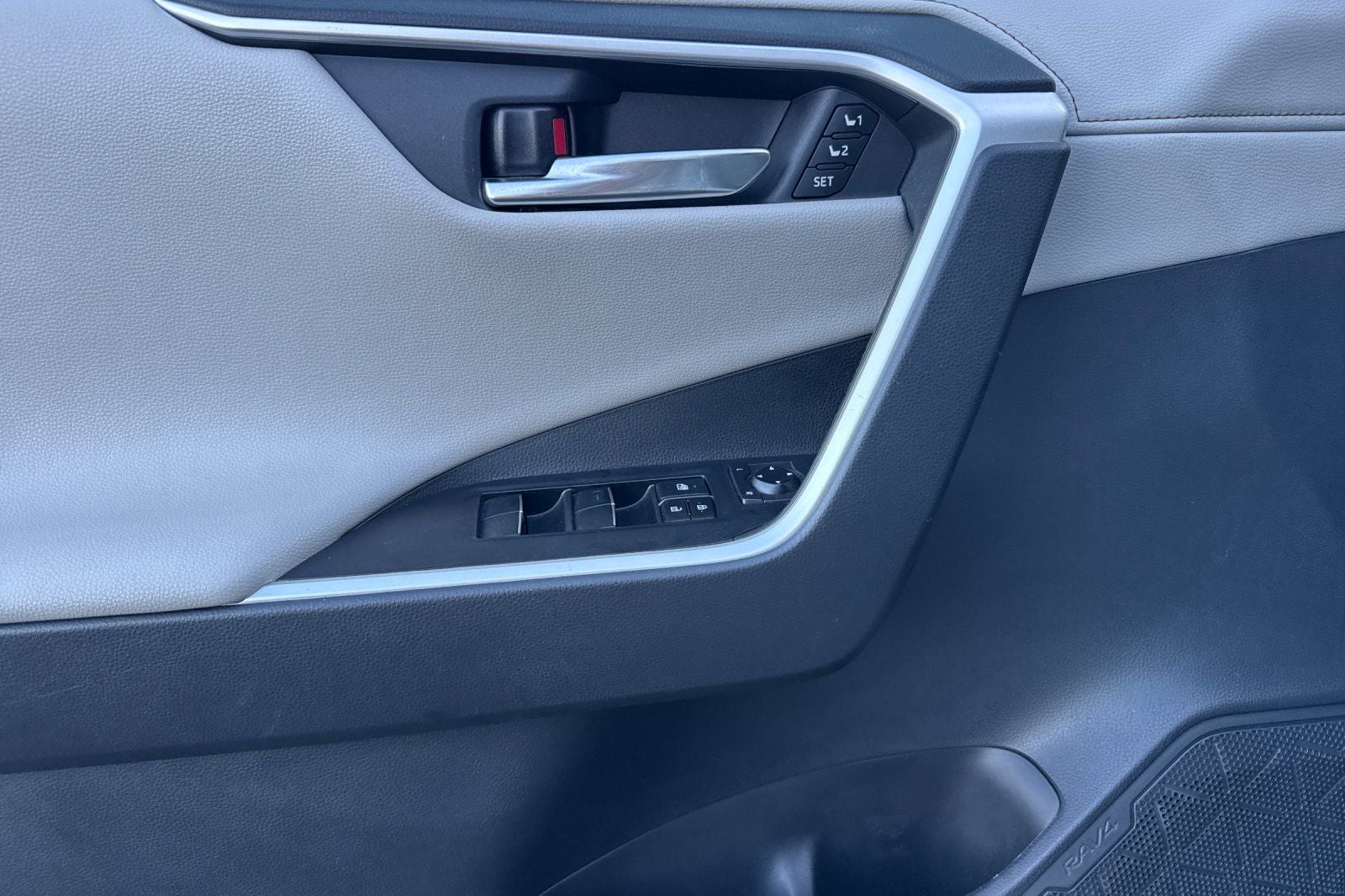 2020 Toyota RAV4 Hybrid Limited