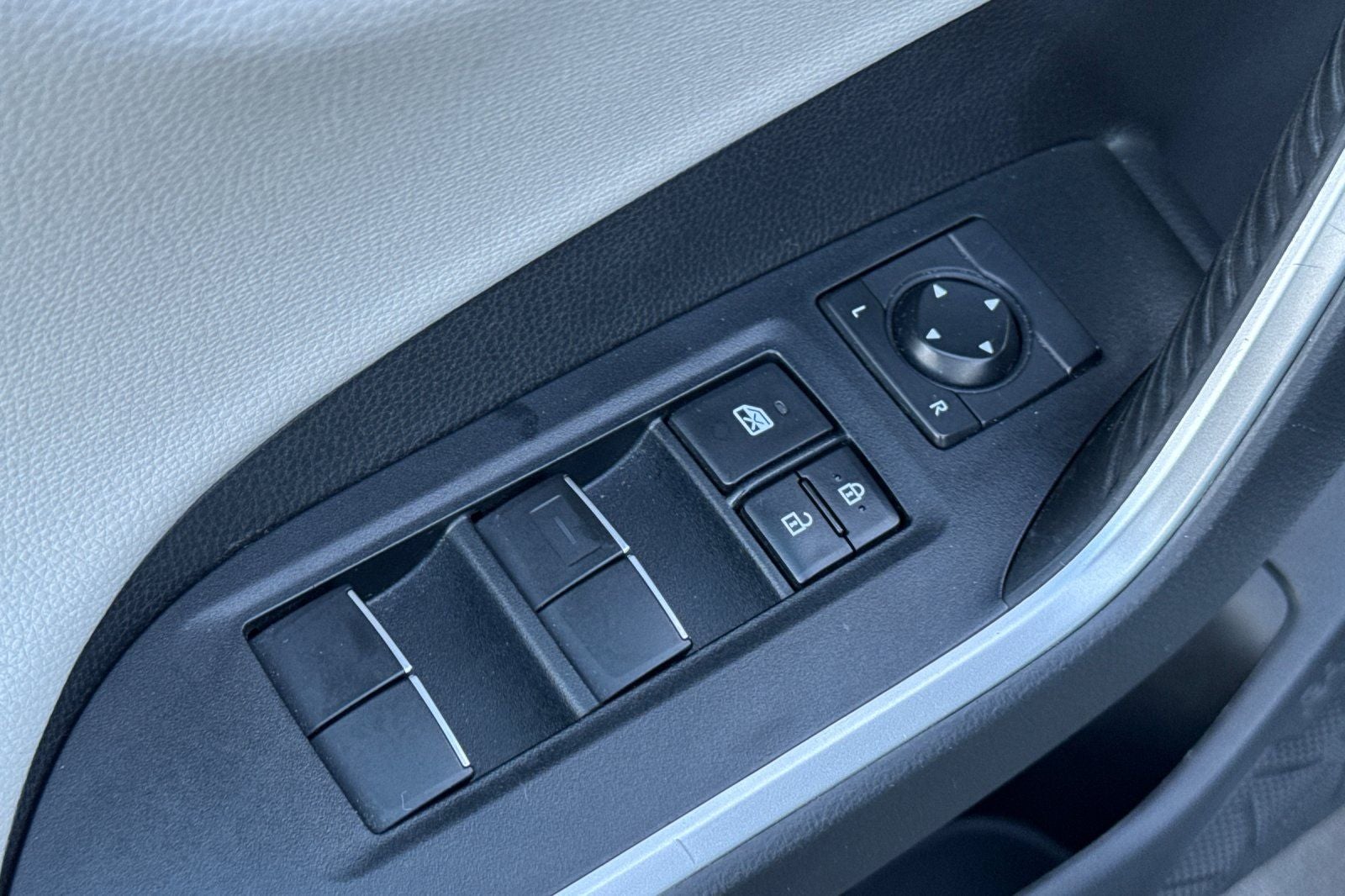 2020 Toyota RAV4 Hybrid Limited