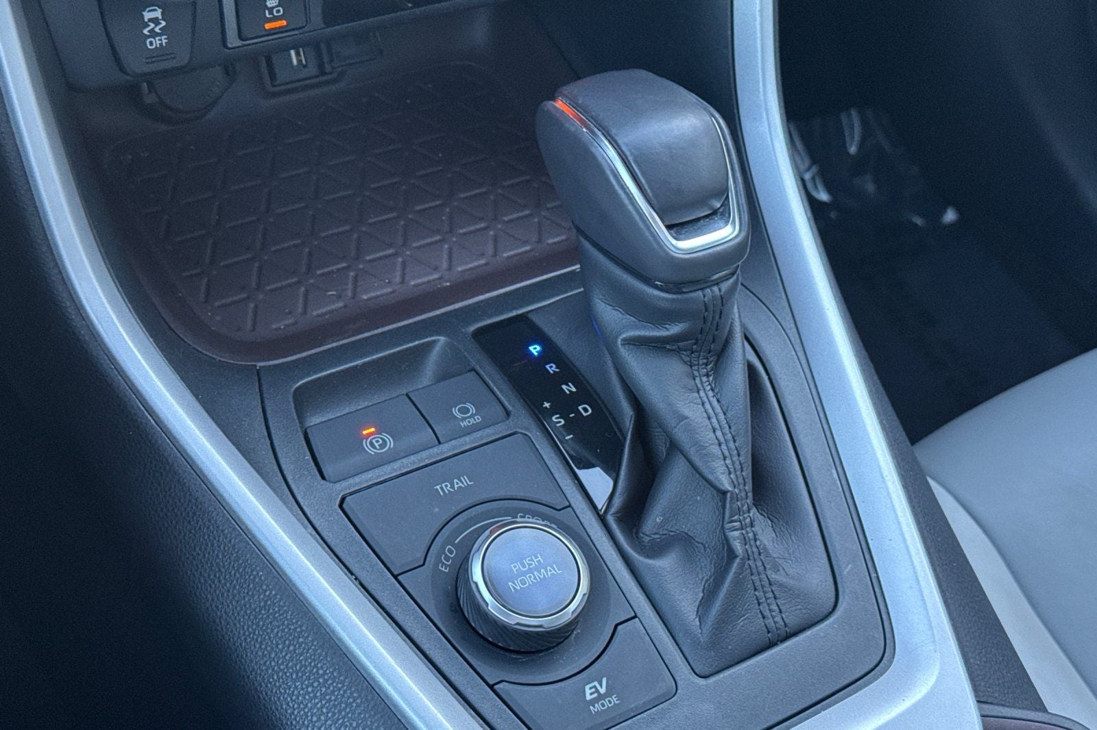 2020 Toyota RAV4 Hybrid Limited