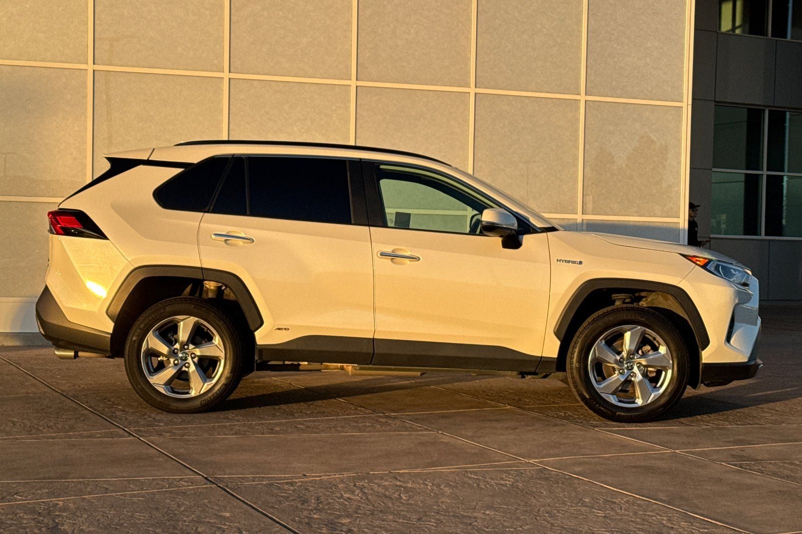 2020 Toyota RAV4 Hybrid Limited