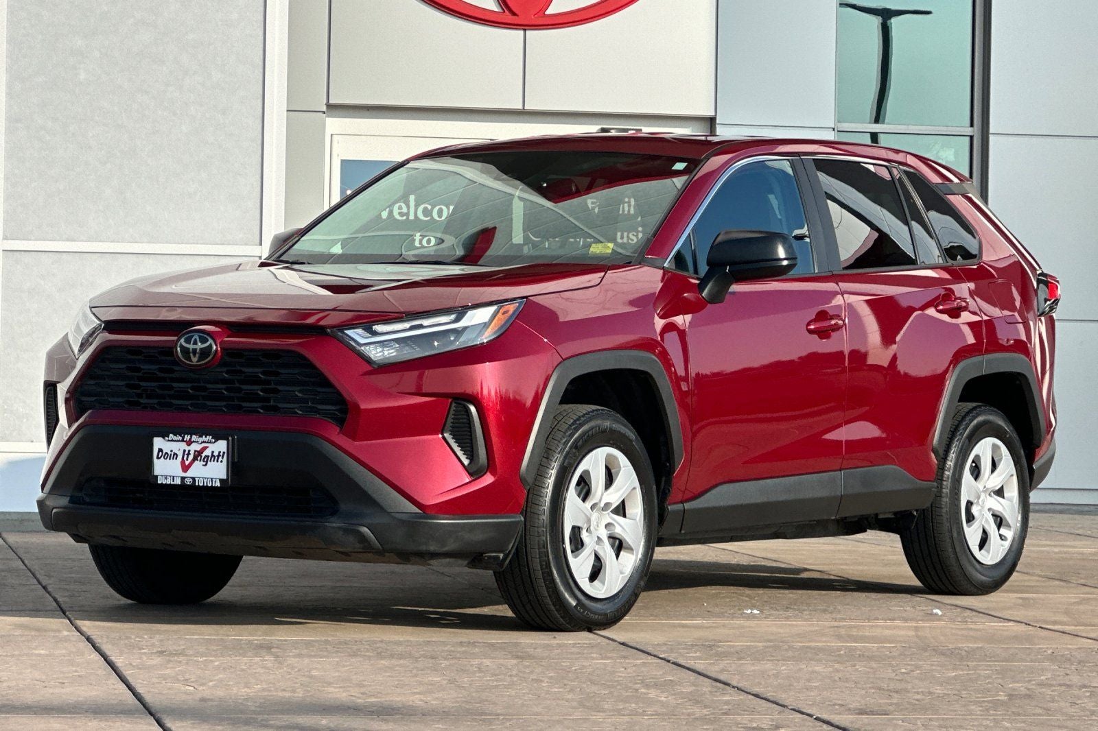 2024 Toyota RAV4 LE