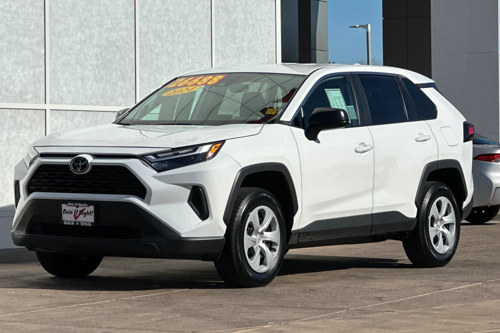 2024 Toyota RAV4 LE