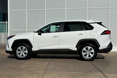 2024 Toyota RAV4 LE