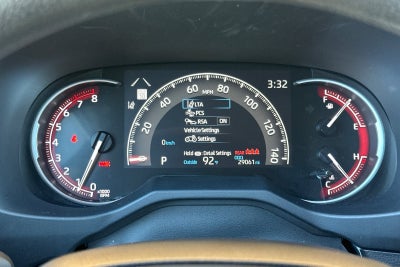 2025 Toyota RAV4 LE