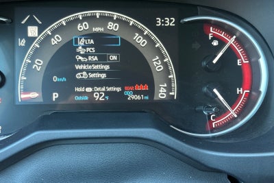 2025 Toyota RAV4 LE