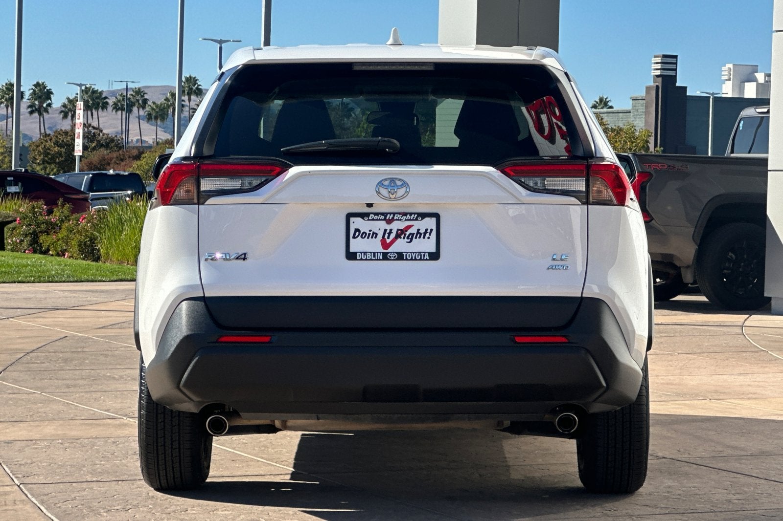 2025 Toyota RAV4 LE