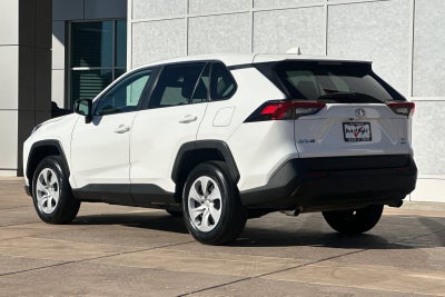 2025 Toyota RAV4 LE