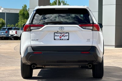 2023 Toyota RAV4 LE
