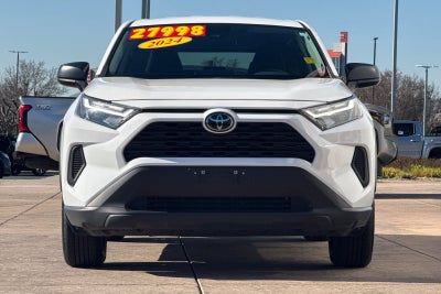 2024 Toyota RAV4 LE