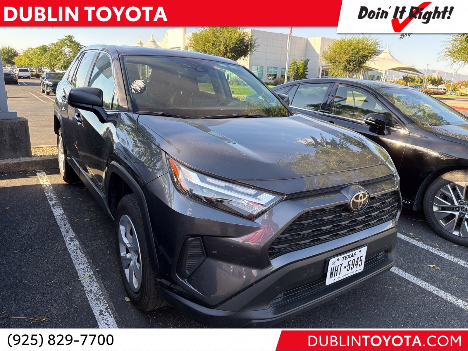 2025 Toyota RAV4 LE