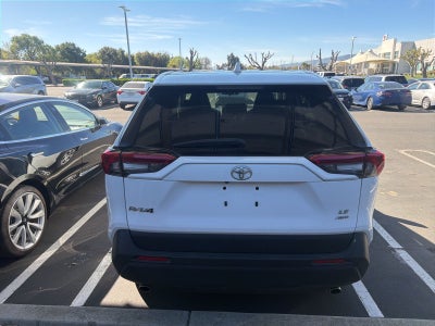 2025 Toyota RAV4 LE