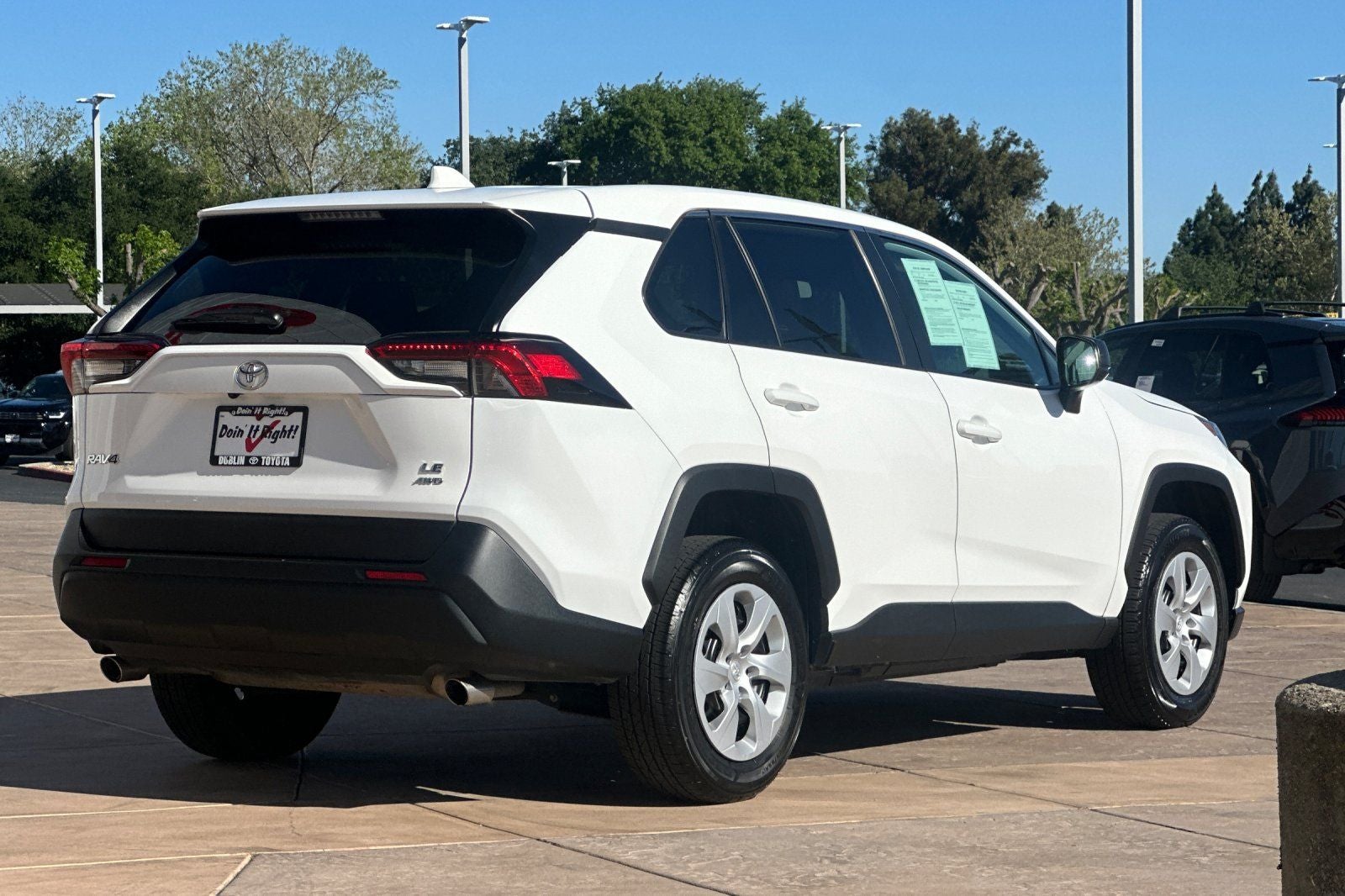 2024 Toyota RAV4 LE