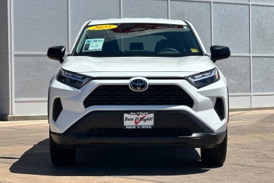2025 Toyota RAV4 LE