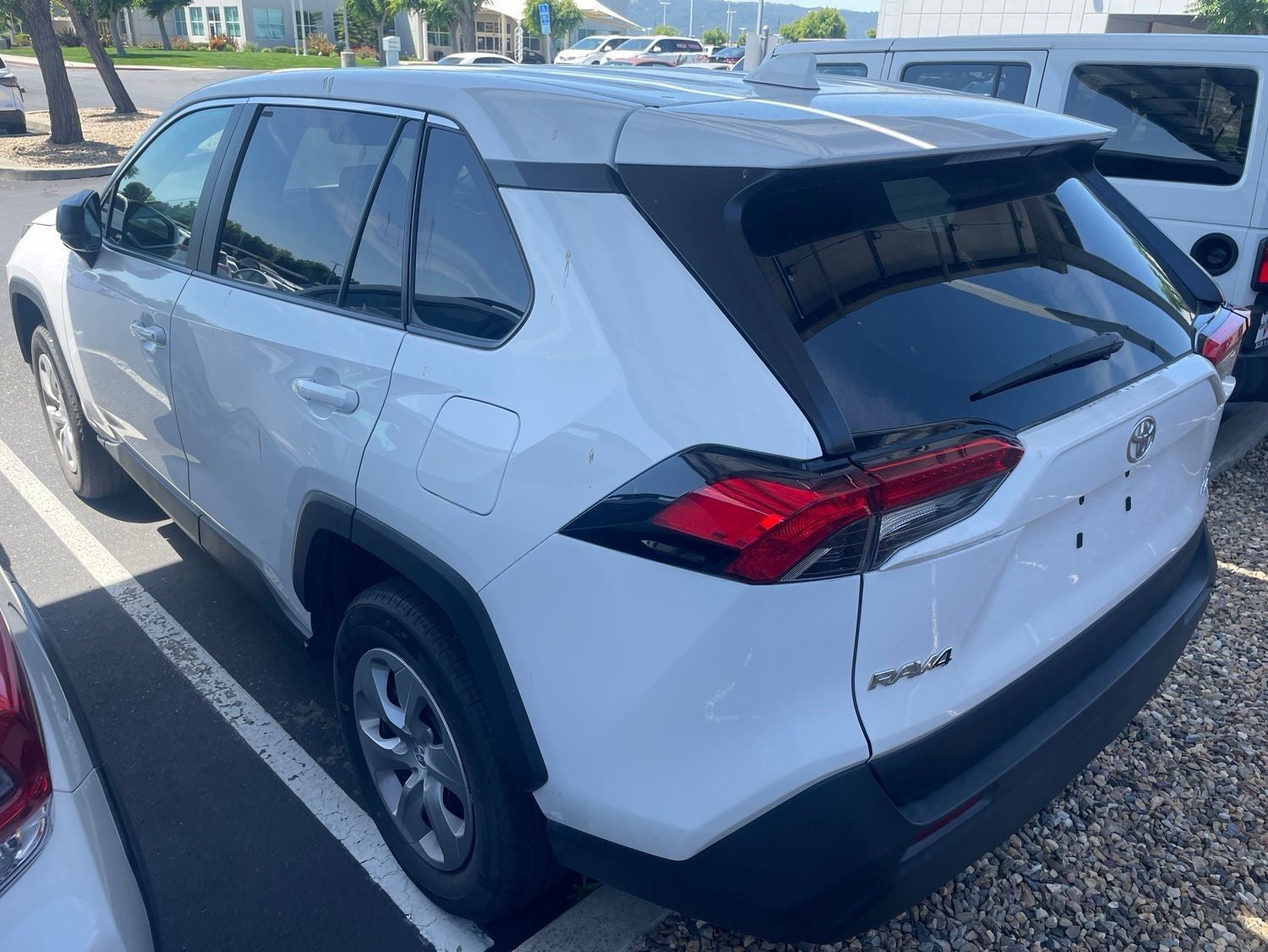 2025 Toyota RAV4 LE
