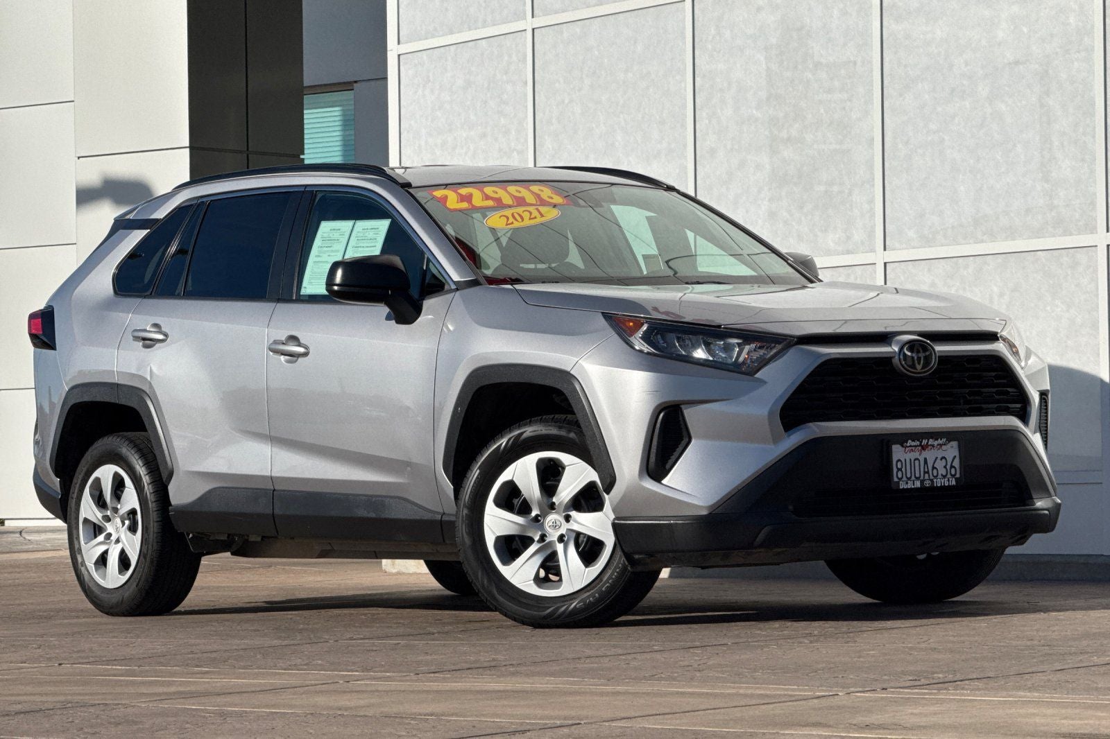 2021 Toyota RAV4 LE