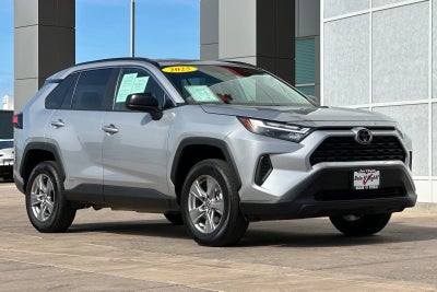 2025 Toyota RAV4 Hybrid LE