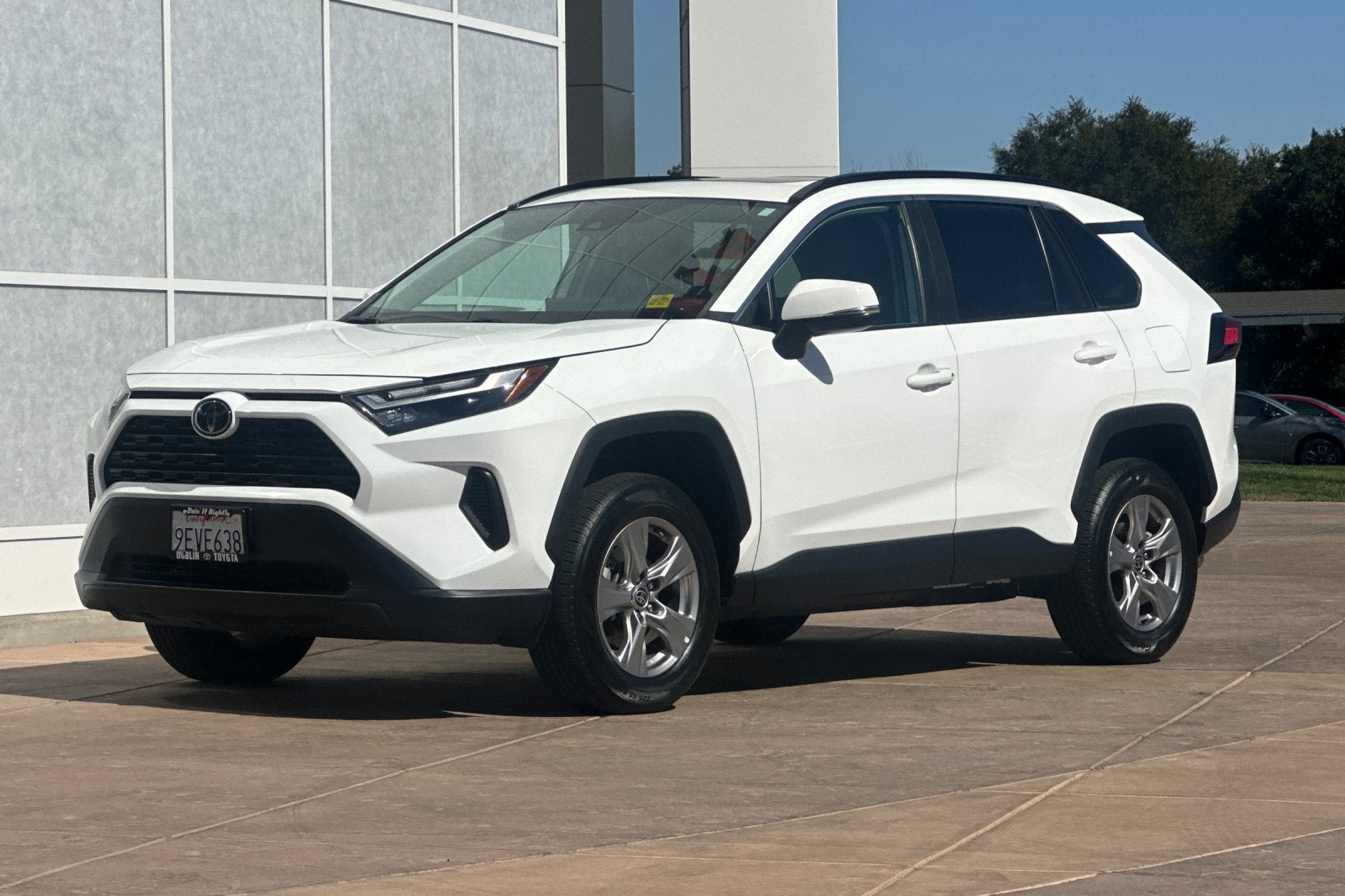 2023 Toyota RAV4 XLE