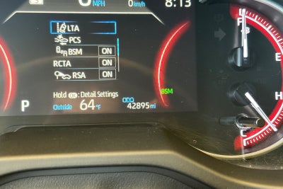 2025 Toyota RAV4 XLE