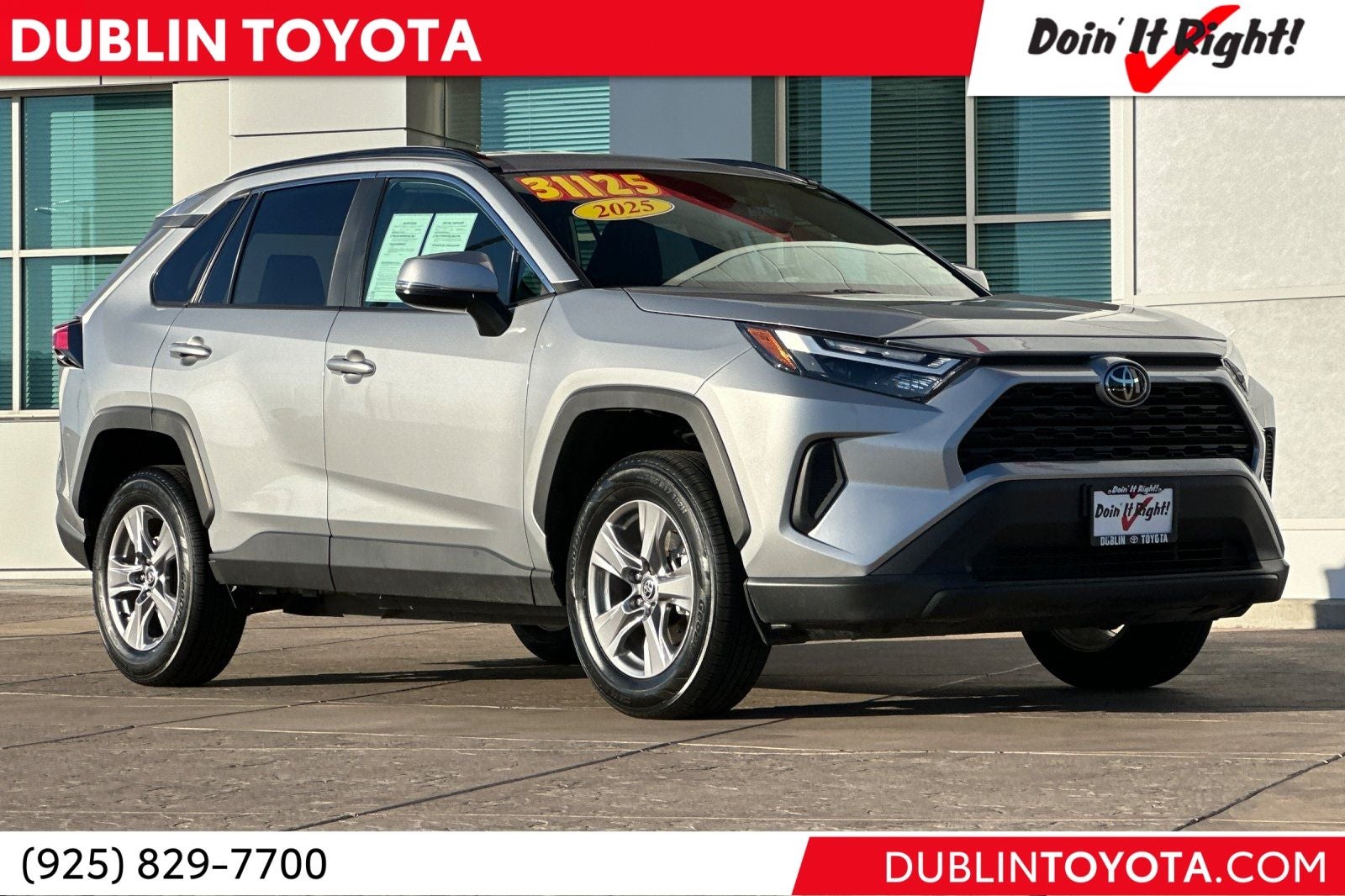 2025 Toyota RAV4 XLE