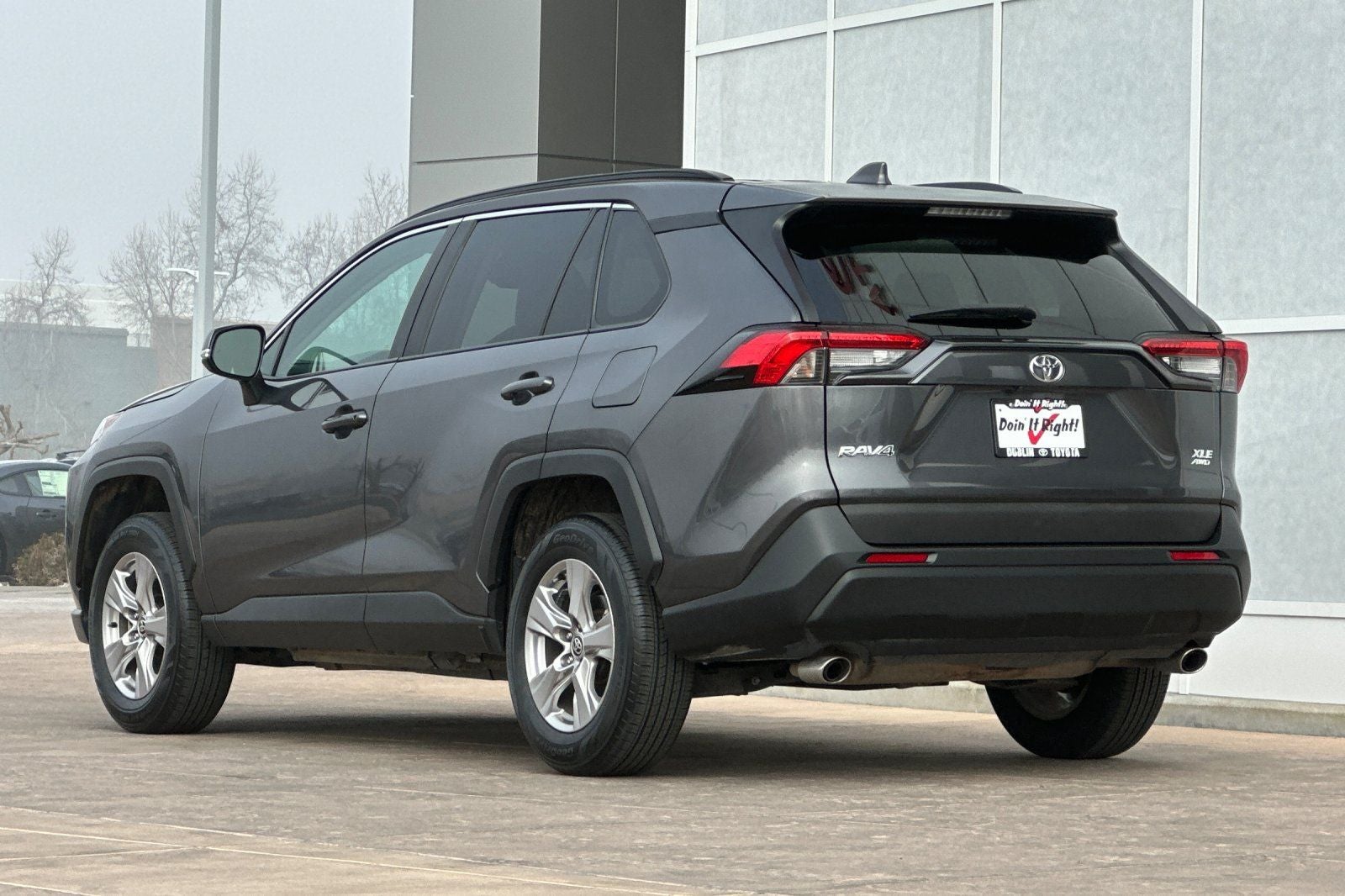 2023 Toyota RAV4 XLE