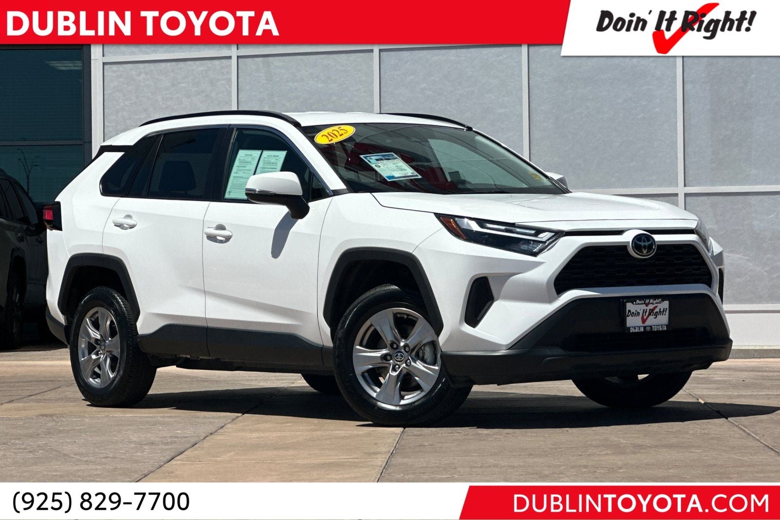 2025 Toyota RAV4 XLE
