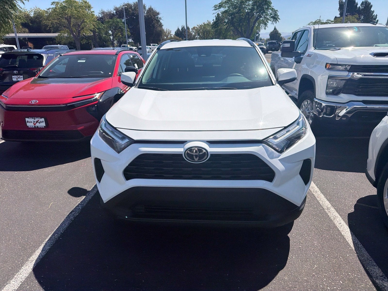 2025 Toyota RAV4 XLE
