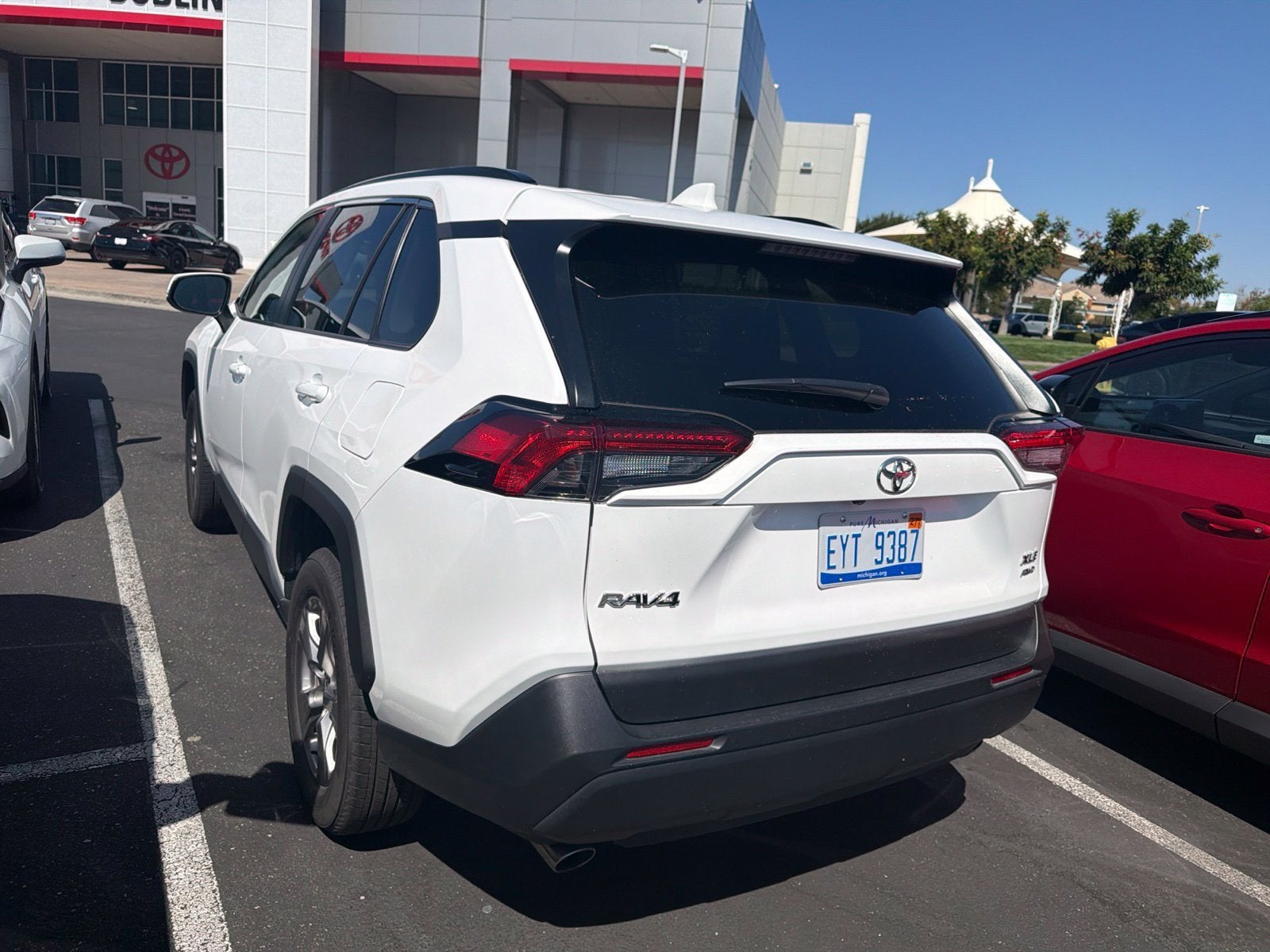 2025 Toyota RAV4 XLE