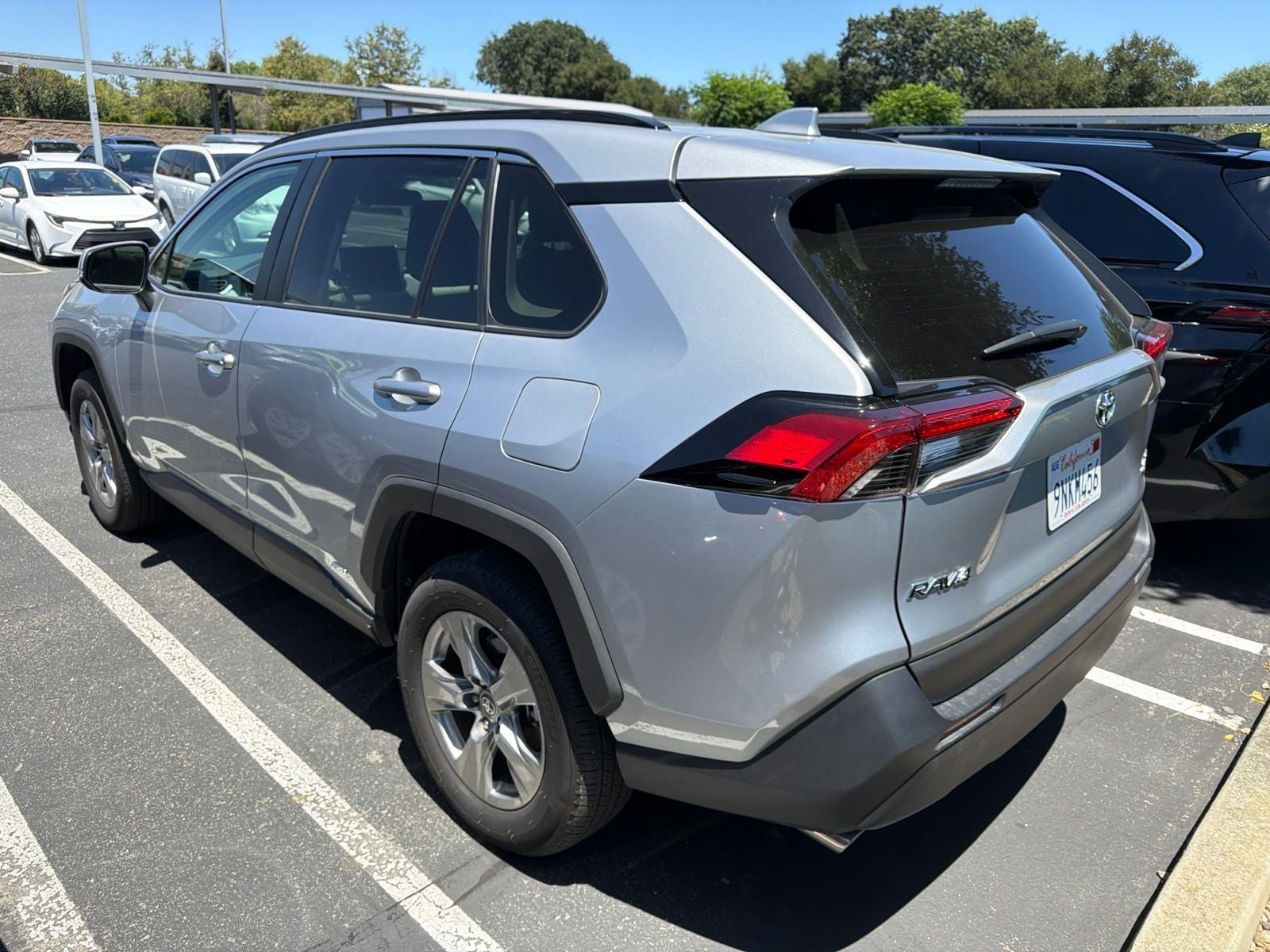 2024 Toyota RAV4 Hybrid XLE