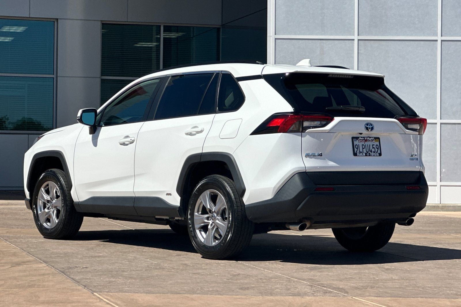 2024 Toyota RAV4 Hybrid XLE